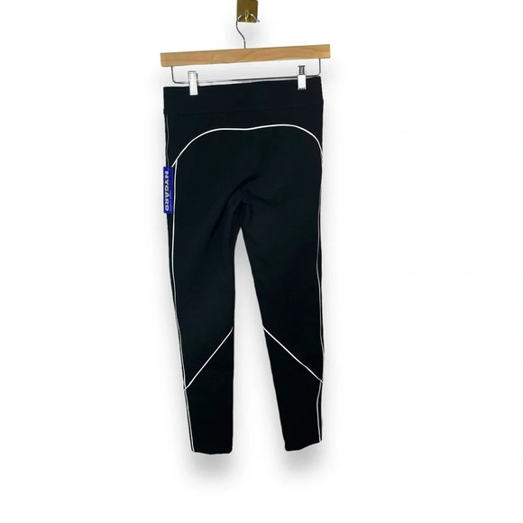 NWT Peter Nygard Slims Leggings in Black with White Trim Size S - Picture 10 of 13